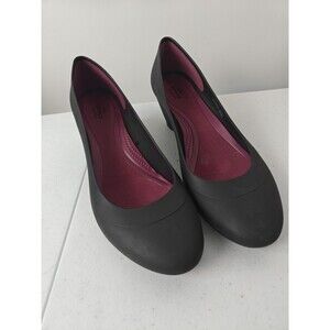 Crocs Black Wedges Size 9 Women’s Comfort Closed Toe Heels Pumps